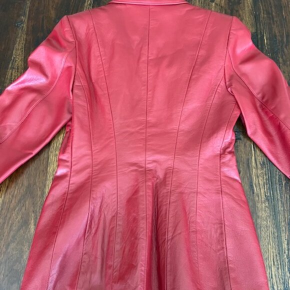 Tristan & Iseut Leather Jacket - Picture 4 of 9